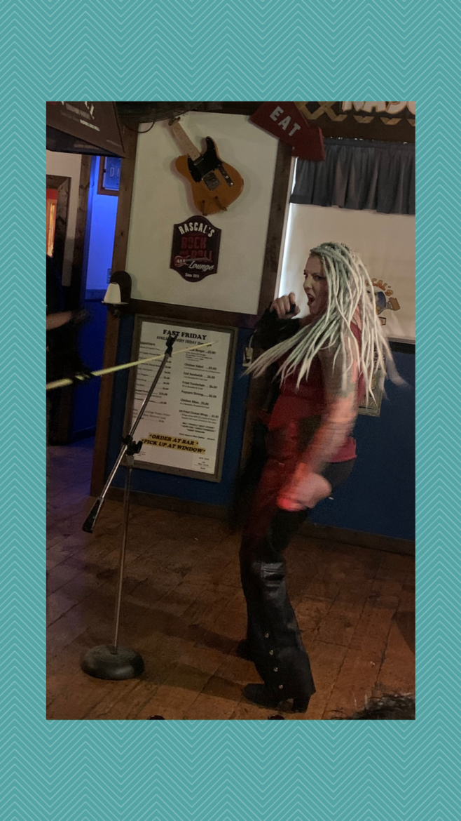 Molly 28